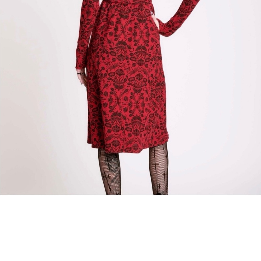 Midnight Hour Red Floral Long Sleeve Dress - Picture 2 of 2